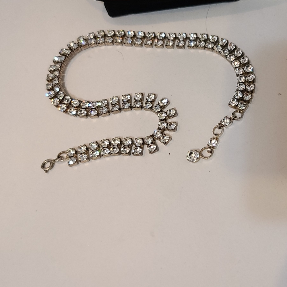 14" Rhinestone Choker - Picture 3 of 6
